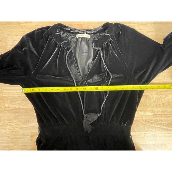 Chelsea & Violet Women's Size M Black Mini Dress Velvet Long Sleeve Lace - Picture 8 of 9